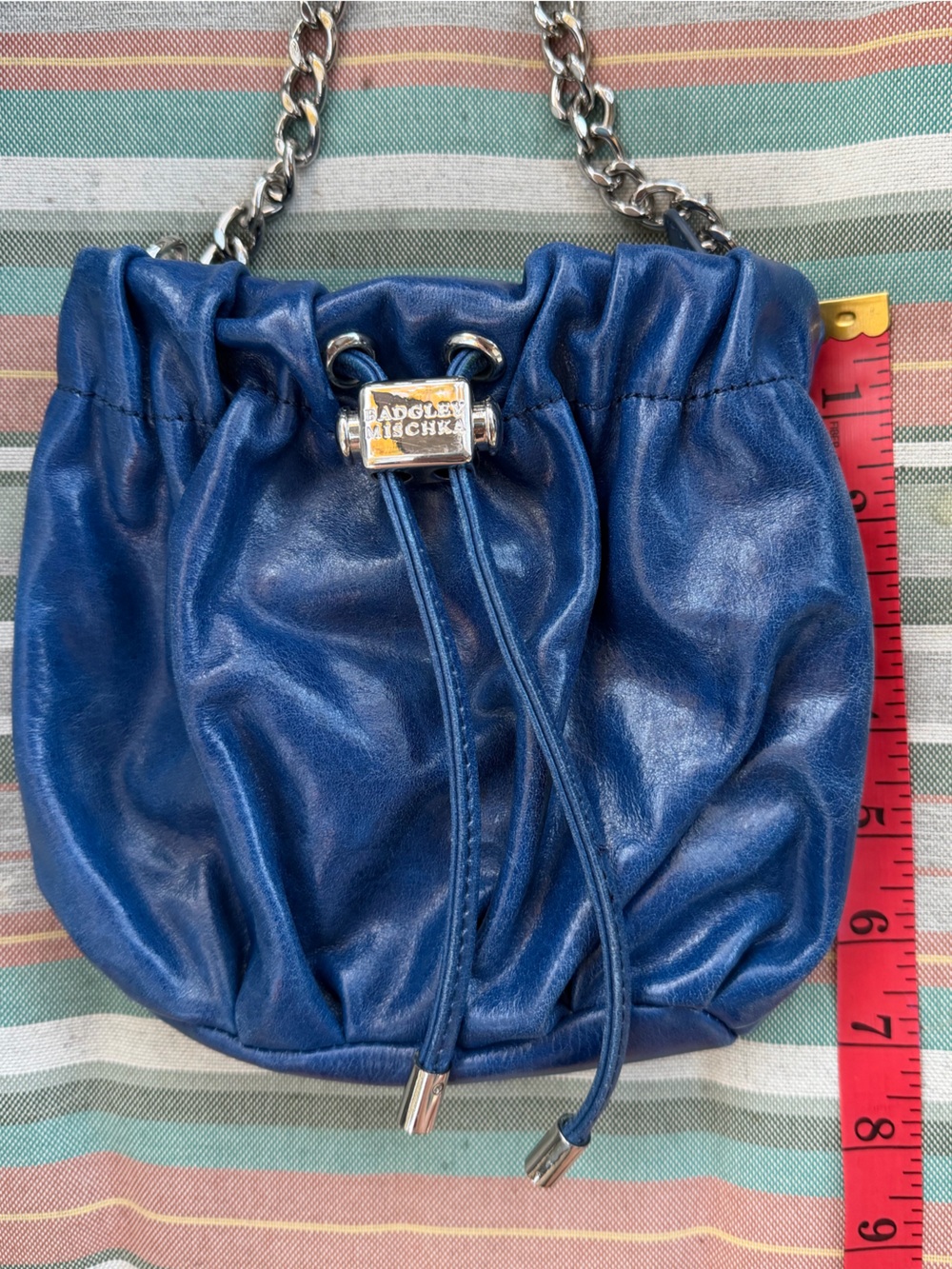 Badgley Mischka Blue Faux Leather Drawstring Bucket Bag Chain Crossbody Y2K